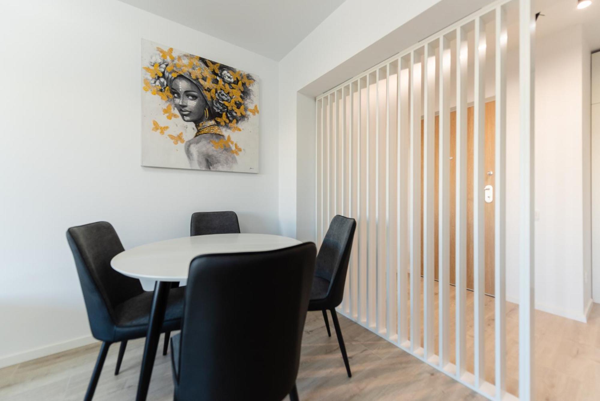 Vanda - Park-View Apartment With Private Balcony Bukarest Exterior foto
